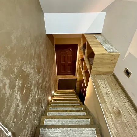 Casa Nostra Kop Kopaonik